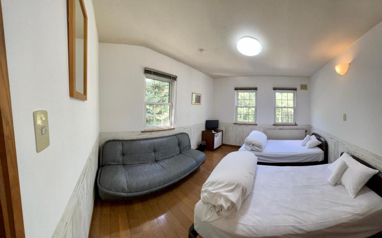Chalet Banff - 6 Bedroom 6 Bathroom Ski Lodge นิเซโกะ ภายนอก รูปภาพ