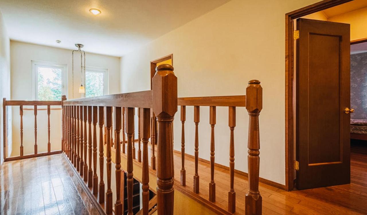 Chalet Banff - 6 Bedroom 6 Bathroom Ski Lodge นิเซโกะ ภายนอก รูปภาพ